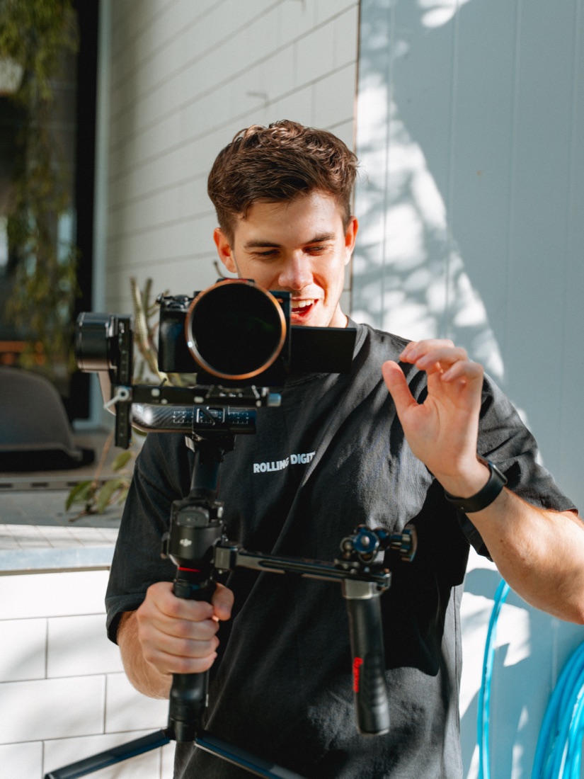 Rolling Digital behind the scenes — hey fin